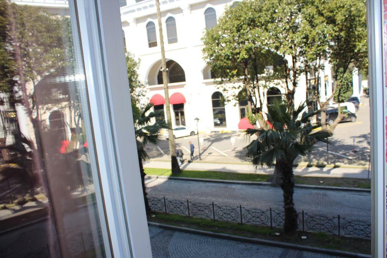 Batumi Apartment In Front Of Sheraton Buitenkant foto