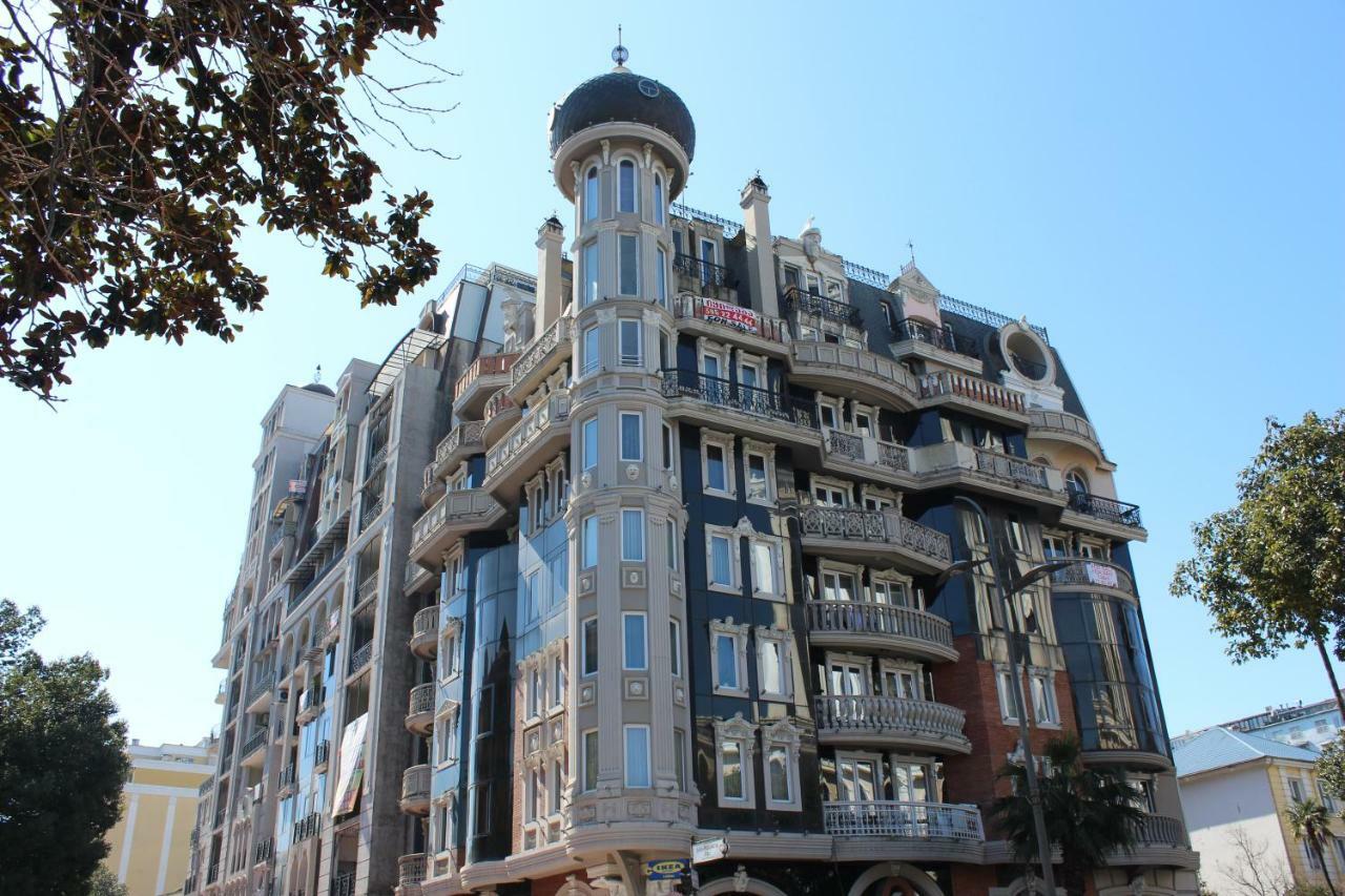 Batumi Apartment In Front Of Sheraton Buitenkant foto