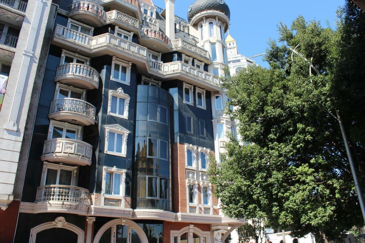 Batumi Apartment In Front Of Sheraton Buitenkant foto
