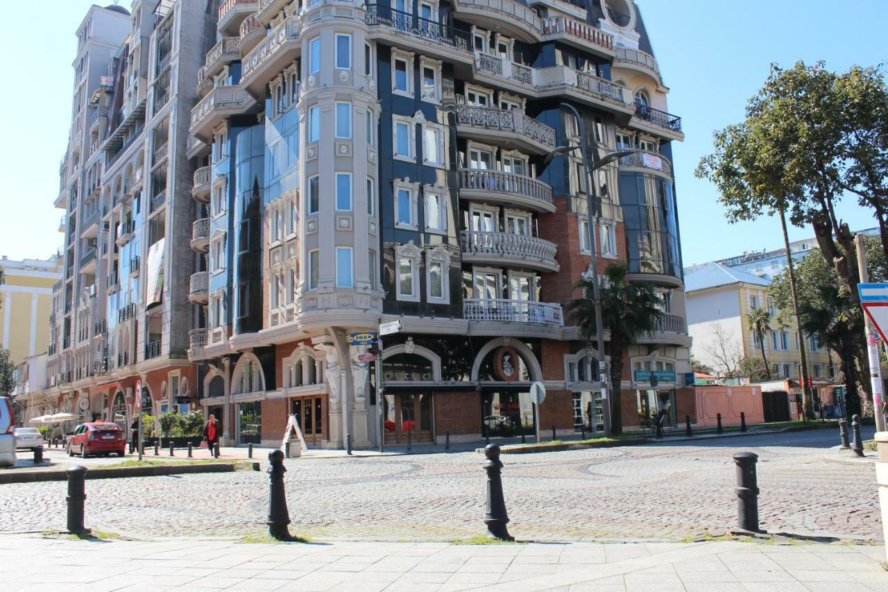 Batumi Apartment In Front Of Sheraton Buitenkant foto